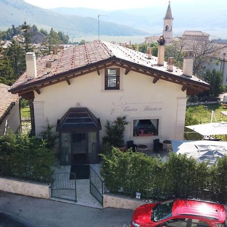 Albergo Il Gatto Bianco Pescocostanzo Exterior foto